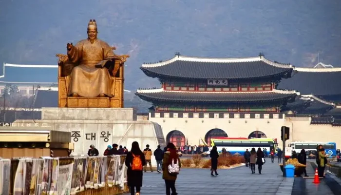 Liburan Seru ke Kota Seoul: Jelajahi Pesona Tradisi dan Modernitas Korea Selatan
