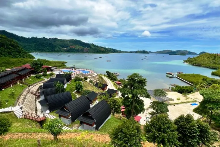Pesona Pulau Mandeh: Mirip Raja Ampat!