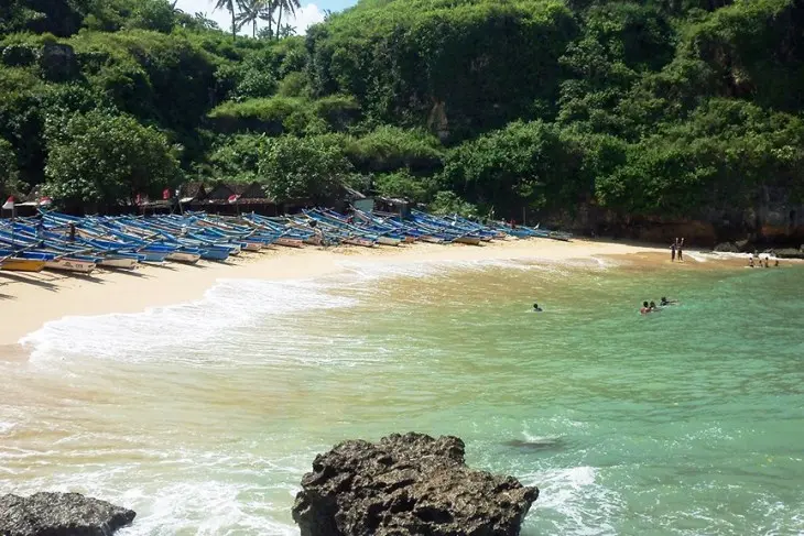 Pantai Ngrenehan