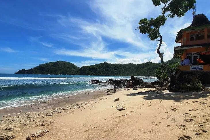 Pantai Wediombo