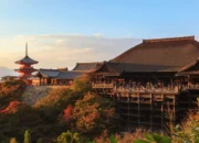 Kuil Terkenal di Kyoto yang Wajib Dikunjungi: Menyusuri Jejak Spiritual & Budaya Jepang