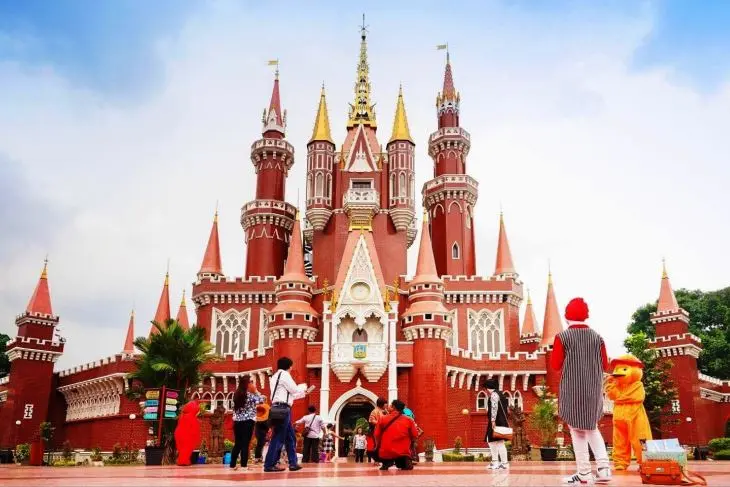 Taman Mini Indonesia Indah (TMII), Jakarta