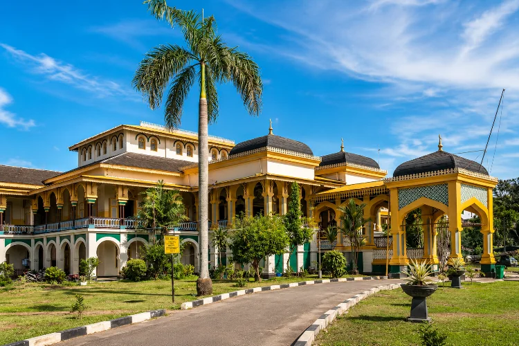10 Tempat Wisata di Medan Terbaru, Populer dan Lagi Hits