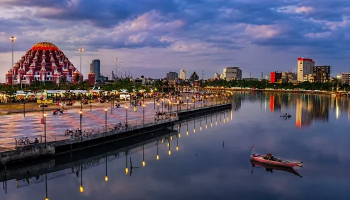 10 Wisata Pantai di Makassar yang Indah dan Hits Buat Liburan